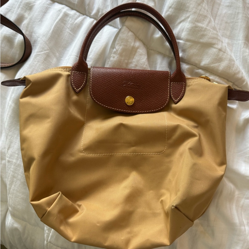 Longchamp purse